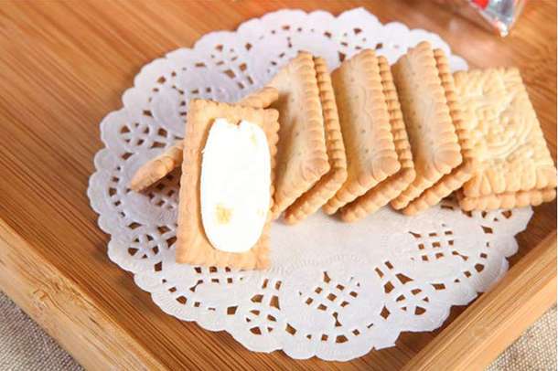 34元 固力果glico罐装高钙乳酸菌奶油夹心饼干