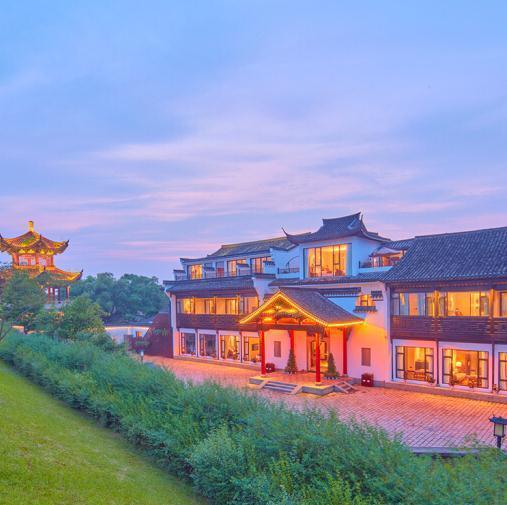 杭州开元颐居酒店管理有限公司主要提供中高端精品酒店及精选民宿的