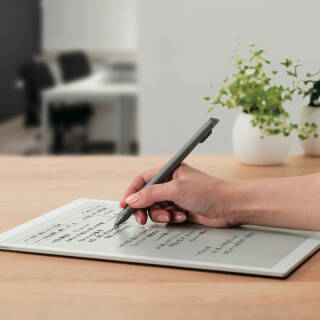 新品发售:索尼(SONY) 13.3英寸 DPT-RP1 第二