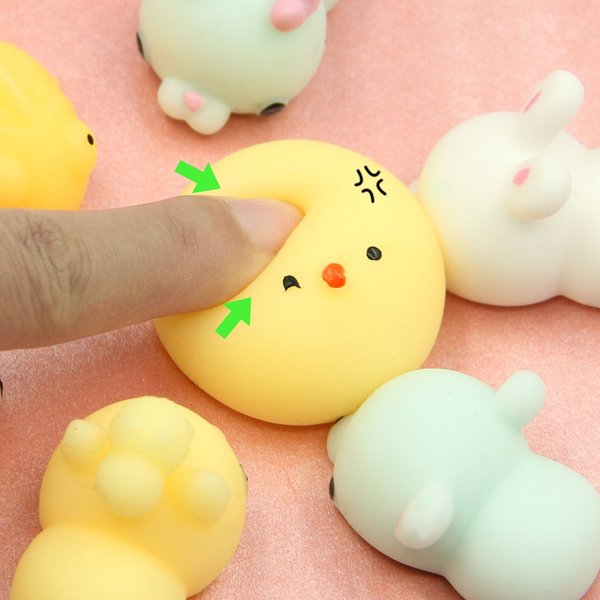 87 迷你型超萌捏捏公仔,多款造型组合,共20只