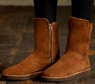 意大利产高端线!内里羊毛10mm,UGG 女士羊皮防水雪地靴 87.5美元约¥576(天猫2079元)